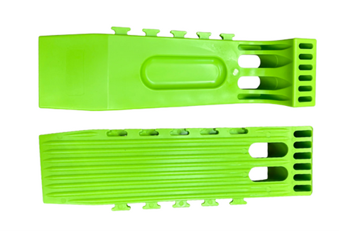 Image of Tire Skate, Interlocking